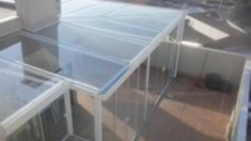 Descubra as Vantagens da Cobertura Transparente para Telhado
