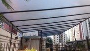 telhado transparente de policarbonato